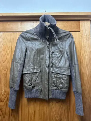 뮌헨 브라운 가죽 자켓 S