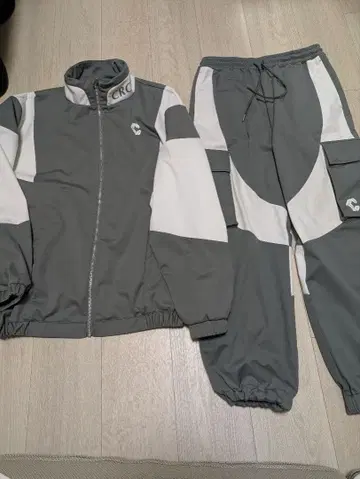 CRONOS 그레이 나일론 자켓 셋업