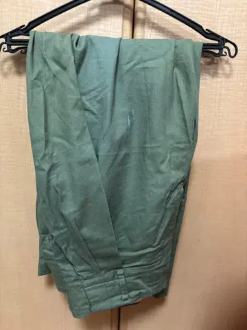 KICS DOCUMENT. 턱 팬츠