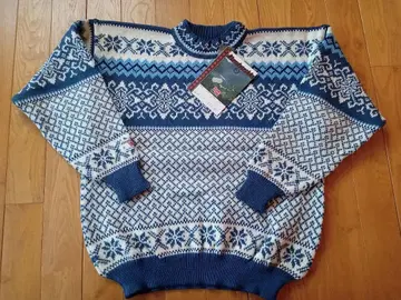 [택 포함 새상품] Nordstrikk 울 스웨터