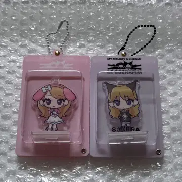 LESSERAFIM 마이멜로디 쿠로미 아크릴 키링 사쿠라