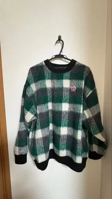 컨버스 체크 무늬 스웨터