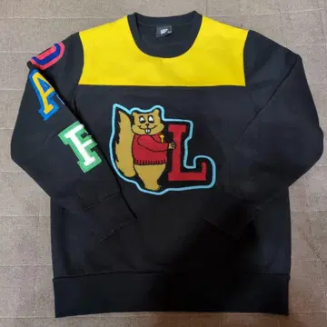 레이지 오프 LAZY OAF 빅 와펜 맨투맨 M