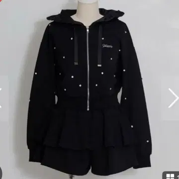 pium 후드 프릴 비쥬 후드티 셋업 블랙