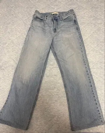 유니클로 스트레이트 청바지 jwa 2025