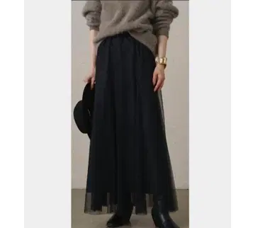 [ 미사용 새상품 택 포함 ] 라운지 드레스 튤 플레어 스커트 블랙