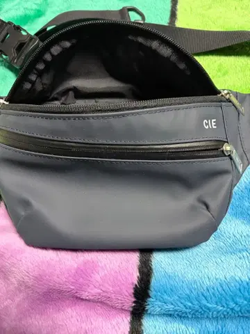 CIE 바디백 다크 그레이 CIE] 여행용 메신저 백