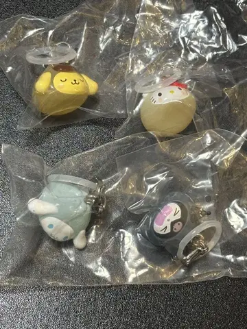 산리오 캐릭터즈 ~나리키리만~ 메지루시 액세서리 4종