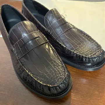 ZARA 다크 브라운 로퍼 크로커다일 패턴 45 29cm