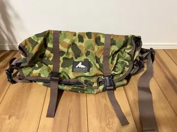 GREGORY 카모플라쥬 메신저 백 카모 패턴 구 택 상태