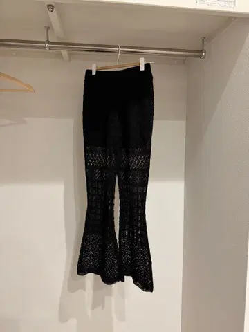 searoomlynn LACY 니트 스캘럽 팬츠 베이스 포함