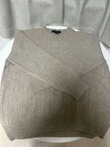 니트 이탈리아제 박스 실루엣 구제 의류