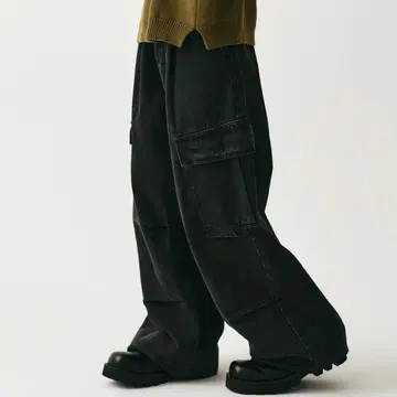 AVANDRESS 사이드 빅 카고 팬츠 블랙