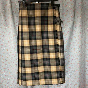 글렌 네이비스 체크 랩스커트