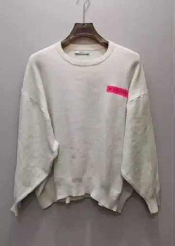 크루넥 맨투맨 아이보리 / 프린트