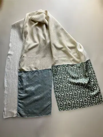 도트 & 미니 꽃무늬 이탈리아제 스톨 새상품급!