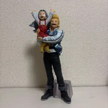 제일복권 히로아카 통형 밀리오 & 에리 라스트 원 피규어