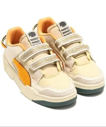 베이지와 오렌지 배색이 특징인 PUMA Slipstream MARKET