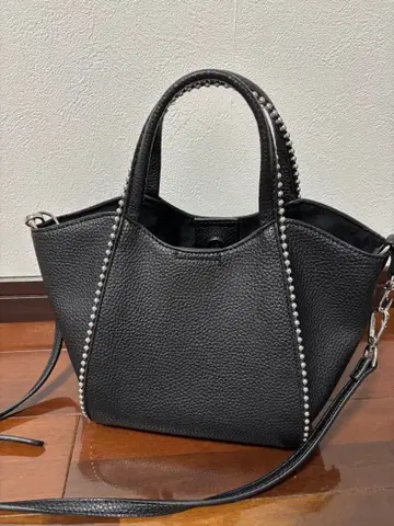 BEAUTY&YOUTH 블랙 토트백