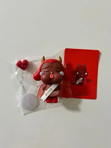 CRYBABY Crying For Love 피규어