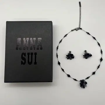 ANNA SUI 블랙 목걸이 귀찌 세트