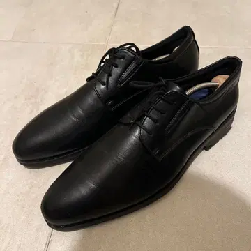 CEDAR CREST 블랙 가죽 드레스 슈즈