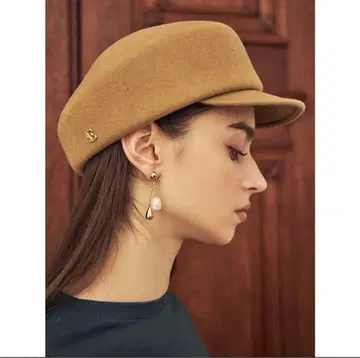 울 헌팅 캡 브라운