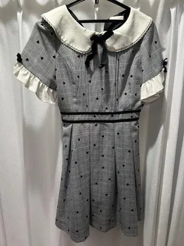 LIZLISA 글렌체크 하트 원피스