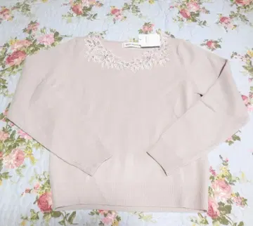 MISCHMASCH 꽃무늬 자수 니트