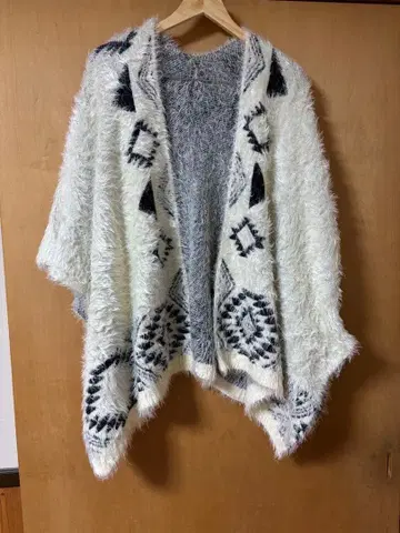 JEANASIS 7G 기하학 판초