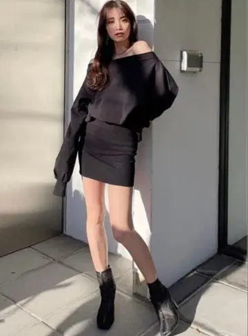 GYDA 오프숄더 원피스