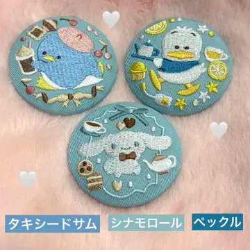 산리오 자수 캔 배지 시나몬 턱시도샘 페쿠루