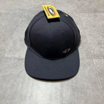 오클리 캡 로고 차콜 미사용 데드스탁 00s Y2K