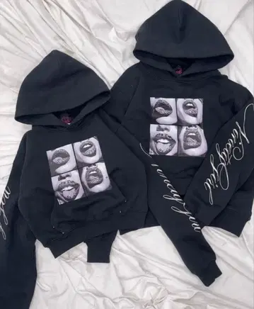 9090 girl Rip Print Hoodie