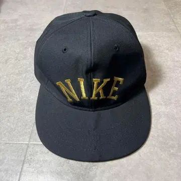 나이키 캡 빈티지 90s 모자 스냅백 블랙 네이저팬 착용