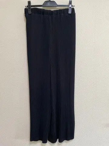 블랙 플리츠 와이드 팬츠 허리밴딩