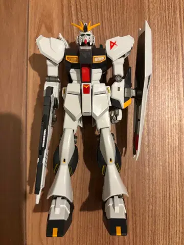 HGUC(하이그레이드) 뉴 건담 HWS 완성품