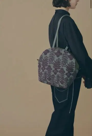 25AW 미사용 mina perhonen 머핀 백