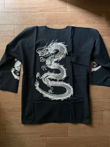 CROWS worst 무장전선 제튼 하나자와 사부로 다보셔츠 L 사이즈