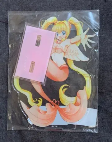 루치아 아크릴 스탠드