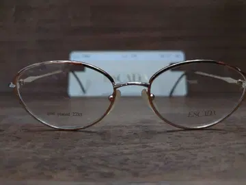 ESCADA 안경 골드 도금 데드스탁