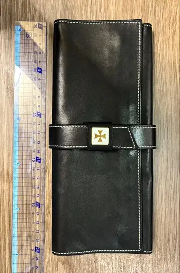 바쉐론 콘스탄틴의 3단 장지갑 (여권 케이스?)