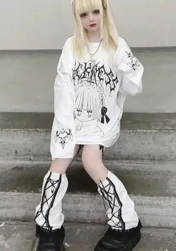 볼칸 & 아프로디테 롱T 서브컬쳐