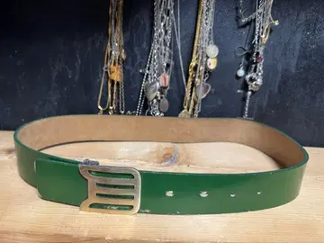 빈티지 그린 가죽 벨트