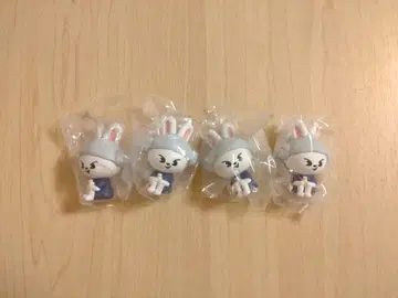 StrayKids 리노 리비트 사우나 가챠 피규어 4종 세트