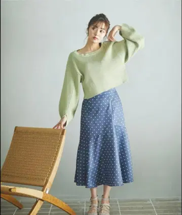 프로포 도트 스커트