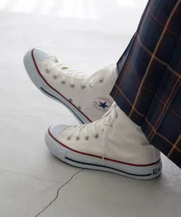 CONVERSE ALL STAR 화이트 하이컷 스니커즈 24.5cm