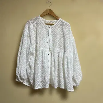마오 메이드 블라우스