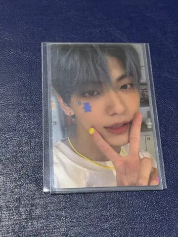 수빈 블루아와 트레이딩 카드