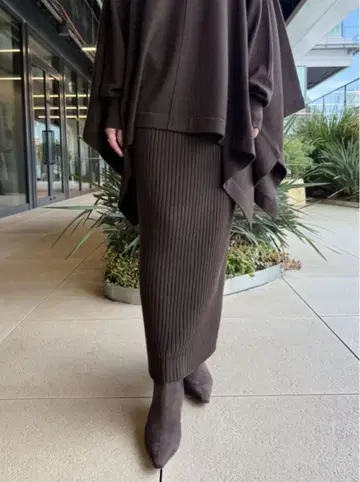 LE PHIL 와이드 리브 니트 스커트